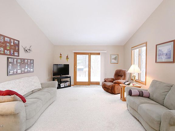 3rd image of 4705 Ottawa Creek Dr