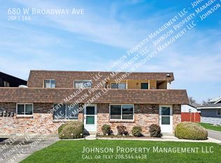 680 W Broadway Ave, Meridian, ID 83642