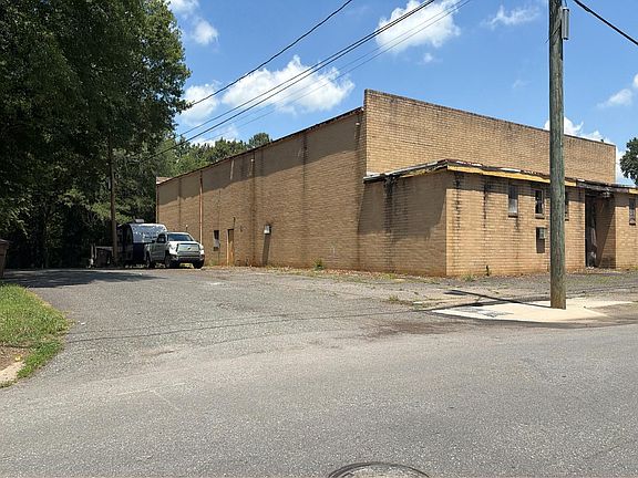 4th image of 612 Calvary St