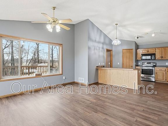2nd image of 1778 Klondike Dr NE