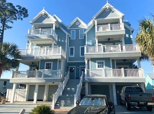 116 W 5th Ave #A, Gulf Shores, AL 36542