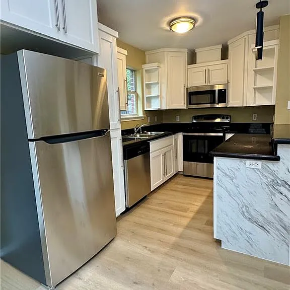 116 S 49th St #1 — Photo 10