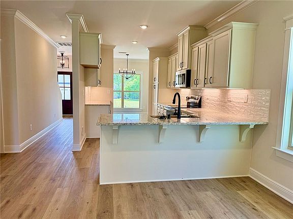 2nd image of 2294 Snowden Pl