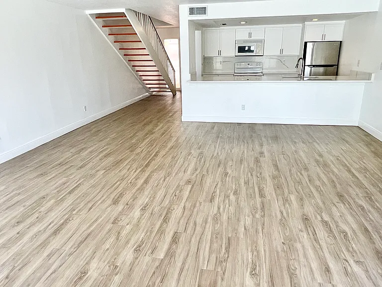 13176 SW 10th Ln — Photo 17