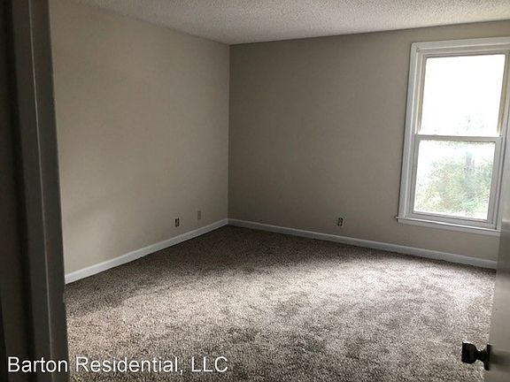 2nd image of 314 Church St #35