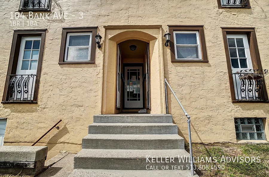 1 bed, 900 sqft, $825 — Photo 2