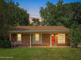 8476 Southaven Cir W, Southaven, MS 38671
