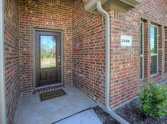 3rd image of 2420 Perdenales Dr