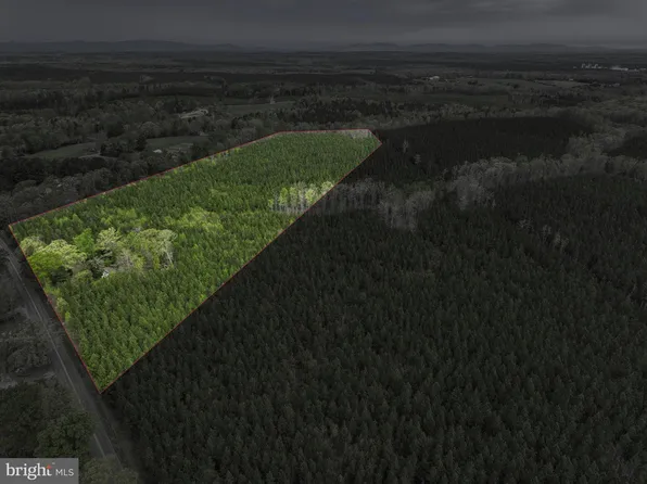 3124 Rolling Rd S, Scottsville, VA 24590