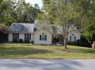 167 Millstone Dr, Statesville, NC 28625