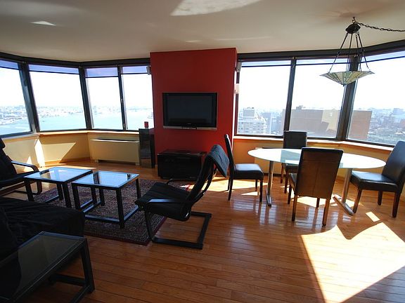 3rd image of 415 E 37th St APT 41A