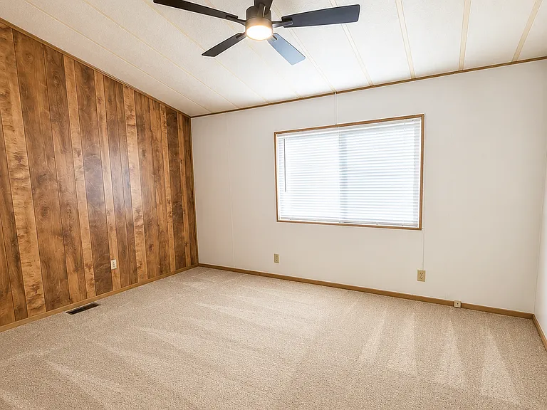 46618 Madison St #46 — Photo 6