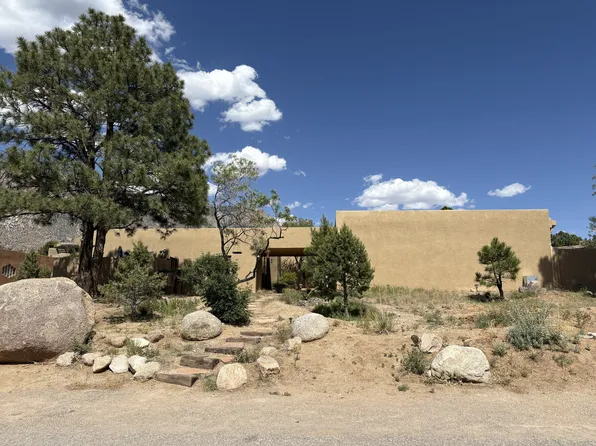 786 Tramway Pl NE APT D, Albuquerque, NM 87122