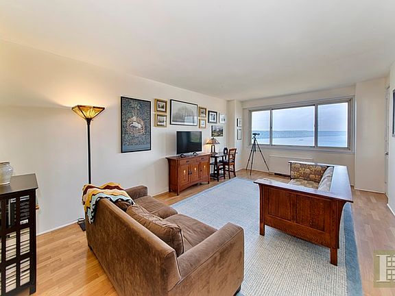 2nd image of 2621 Palisade Ave APT 16F