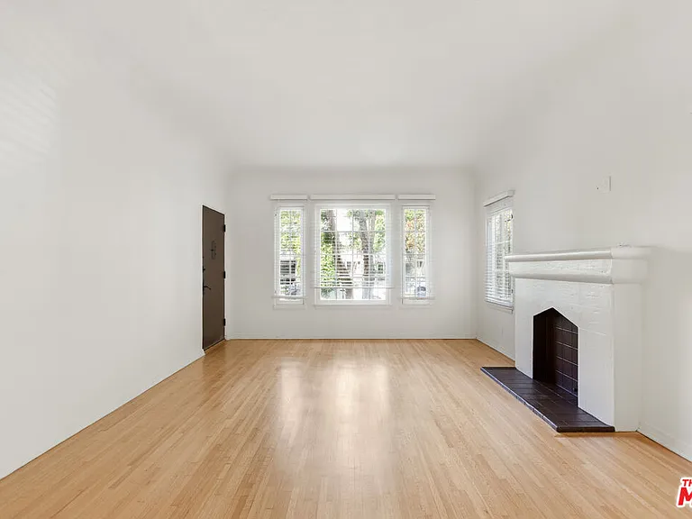 726 S Dunsmuir Ave — Photo 19