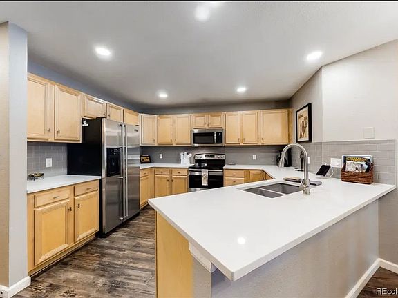 5th image of 1395 Morgan Court UNIT 702
