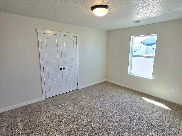 4415 Belethor Ave — Photo 13
