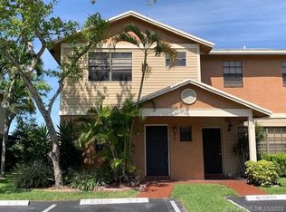 272 NW 106th Ter #272, Hollywood, FL 33026