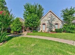 1008 Gulmor Dr, Edmond, OK 73034