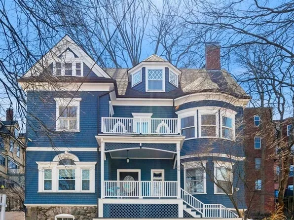 53 University Rd #2, Brookline, MA 02445