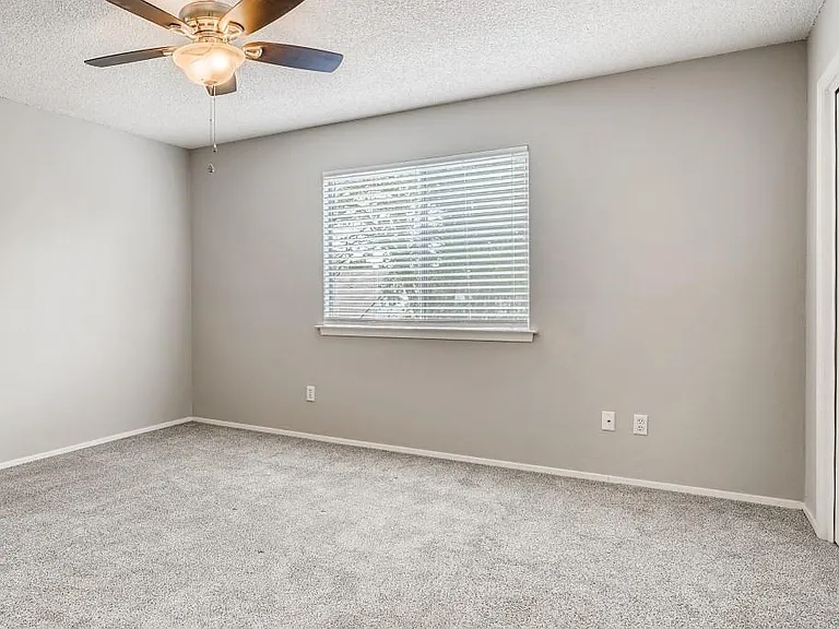 11522 Powder Mill Trl — Photo 24