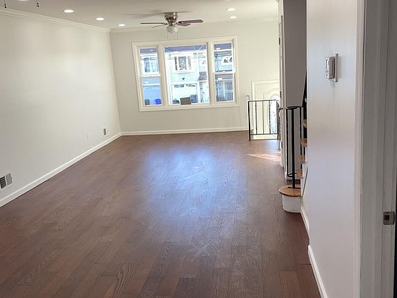 5th image of 65 Eunice Pl