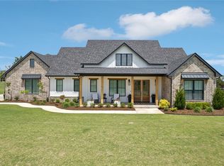 13616 S Ashlyn Ln, Yukon, OK 73099