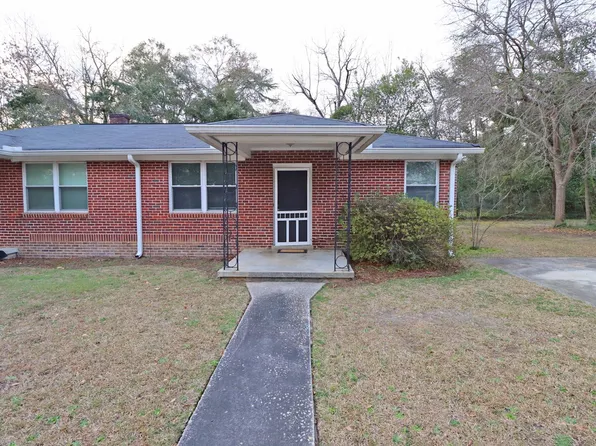 907 Munsen Spring Dr, Columbia, SC 29209