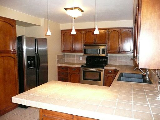 5th image of 1203 NW 53rd St