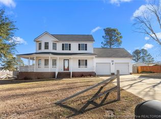 342 Robeson St, Spring Lake, NC 28390