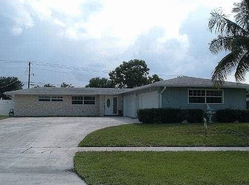 1st image of 2400 Edgewater Dr