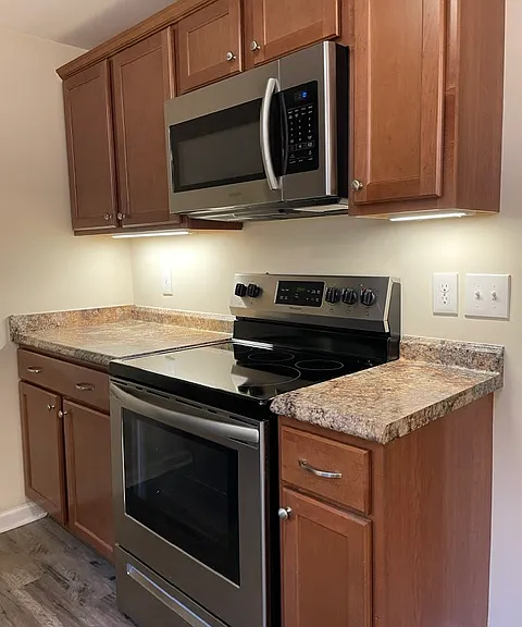 1216 N Roxboro St #B — Photo 5