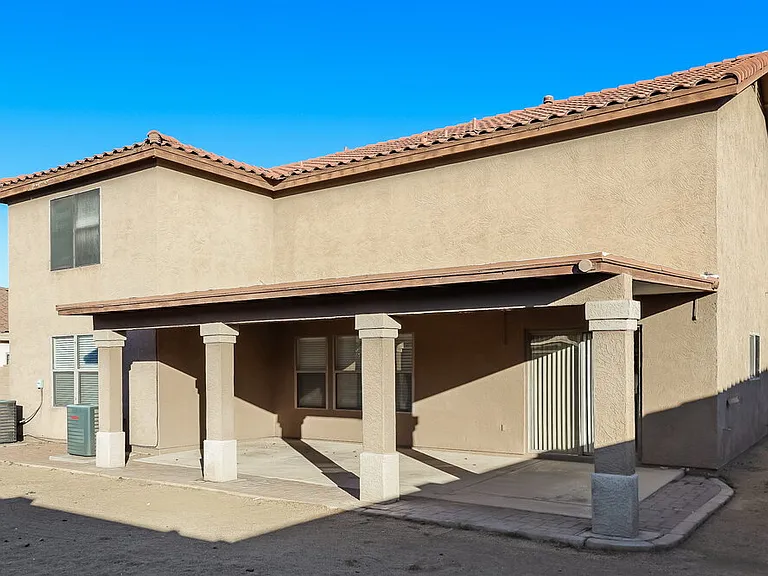 8027 W Mission Ln — Photo 17