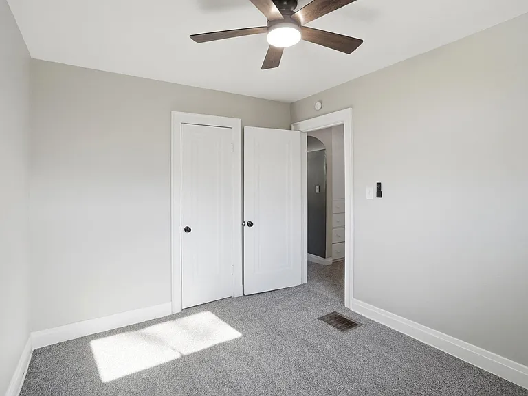 1114 Belvidere Ave — Photo 12