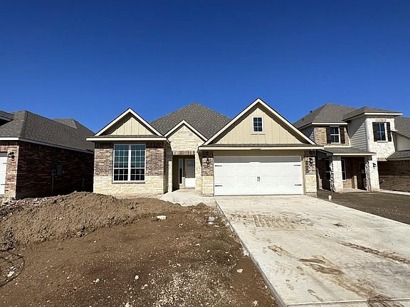 4th image of 1028 Shelby Dr