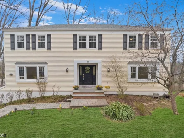 14 Beaver Ridge Rd, Morris Plains Boro, NJ 07950