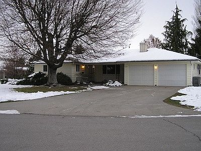 1st image of 1023 Vista Pl