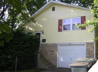 2742 Galloway Ave, Roslyn, PA 19001