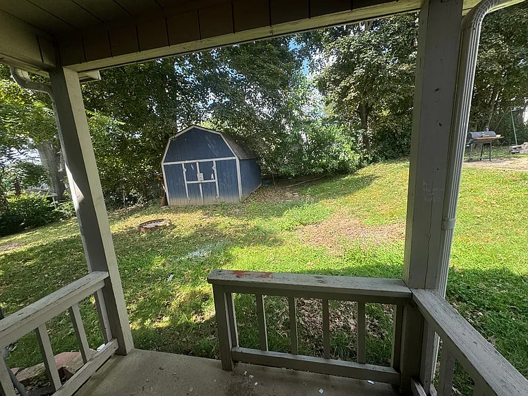 787 Jason Ave — Photo 16