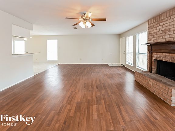 2nd image of 3727 Windy Haven Dr