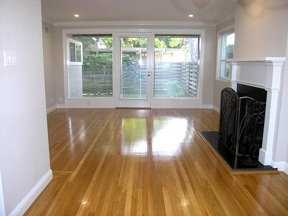5th image of 329 Waverley St