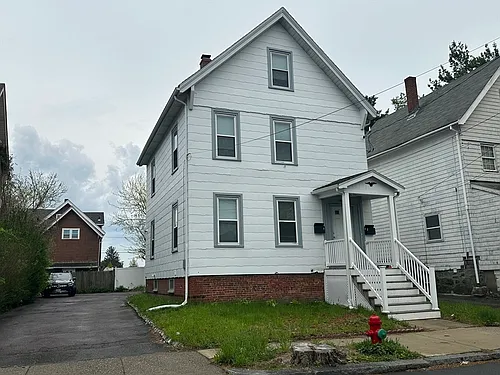 194 Adams St #1 Photo 1