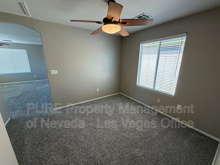 4320 Laguna Garden Ave — Photo 55
