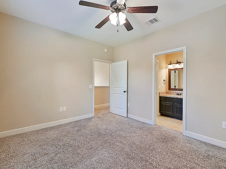 1406 Lemon Tree Ln #1 — Photo 7