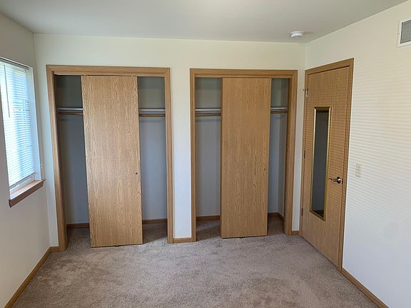 4th image of 861 Stonecrop Dr