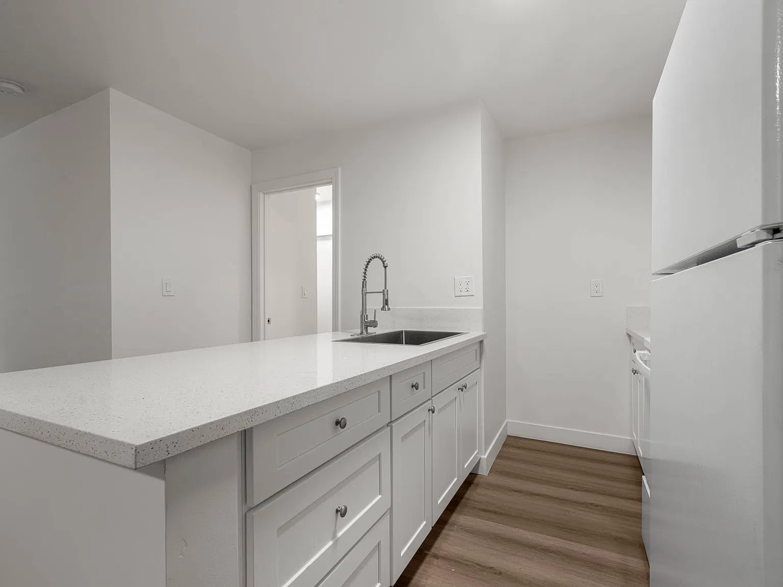 9010 Tobias Ave — Photo 2