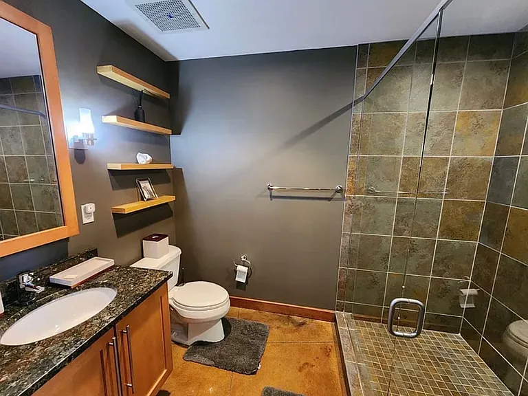 309 E Market St #313 — Photo 17