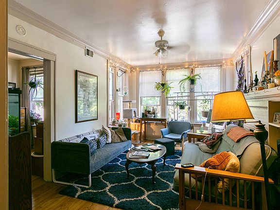 2nd image of 6728 S Clyde Ave APT 3
