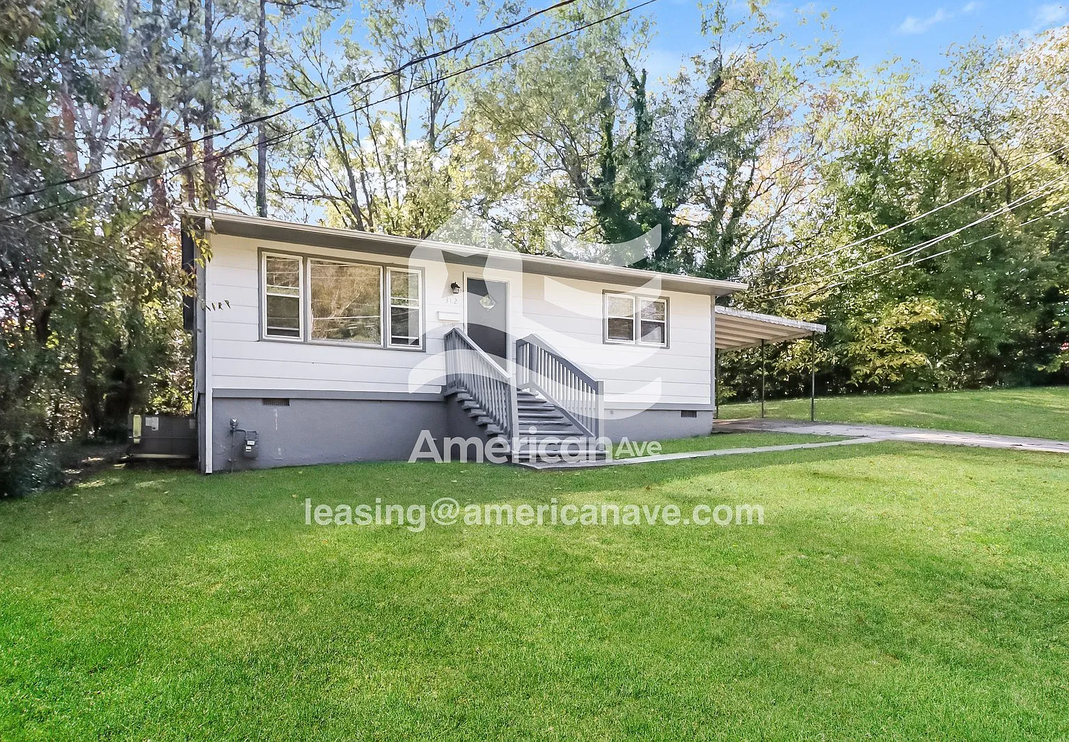 2 bed, 1.0 bath, 900 sqft, $1,015 — Photo 1