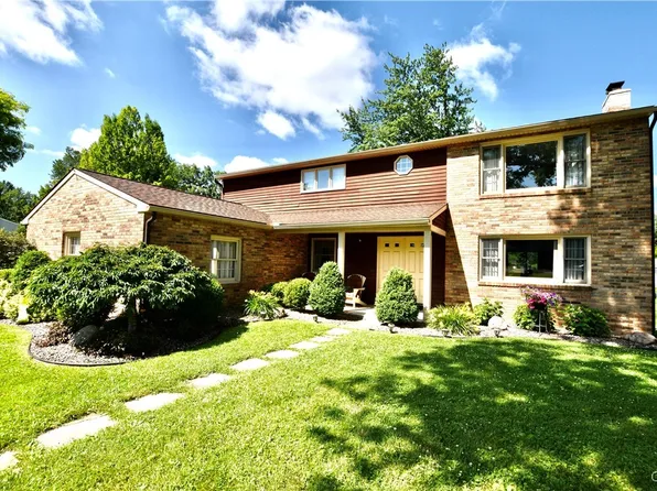 7853 Vernon Rd S, Cicero, NY 13039